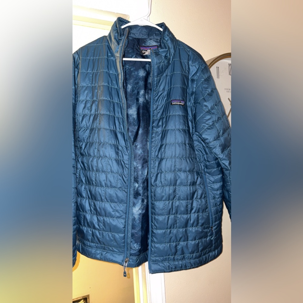 Patagonia Women's Teal Puffer Jacket